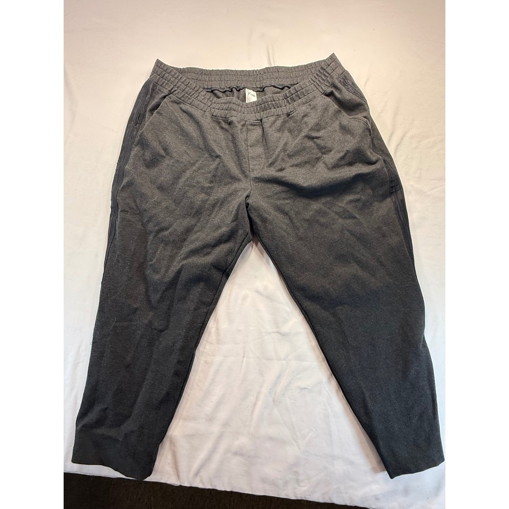 Old Navy Active Womens XL Gray Joggers Athletic Sweatpants Elastic Waist Pockets